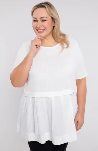 Biała bluzka w kwiaty z falbanką